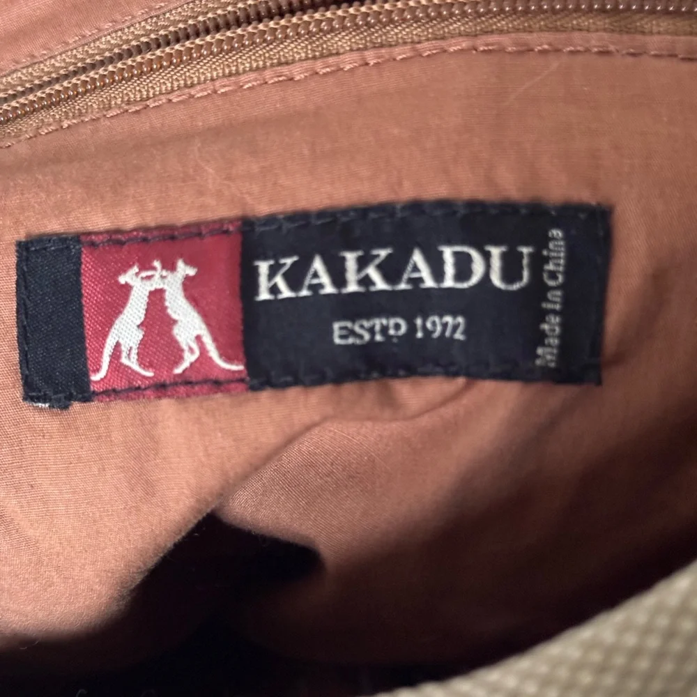 Vintage Kakadu TRADERS AUSTRALIA BROWN Canvas and  LEATHER BACKPACK BAG